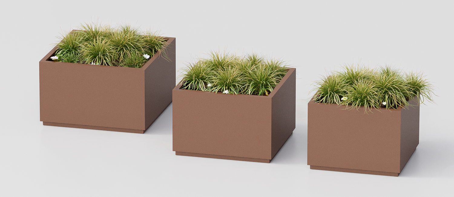 Rusty planter in painted steel vista 1