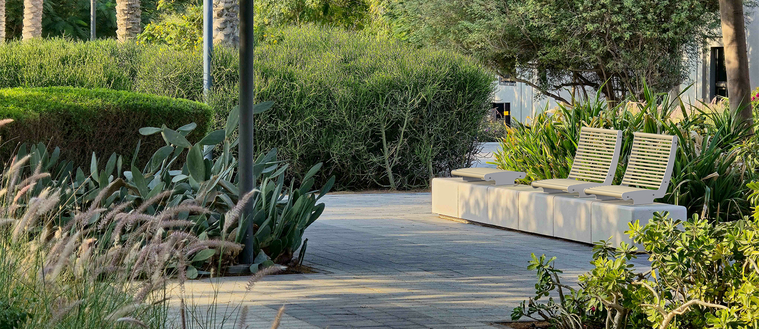 Single Panama seat wall mounted vista 1